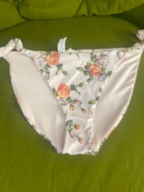 aerie Pink Bikini Bottoms with Orange Floral Size XL
